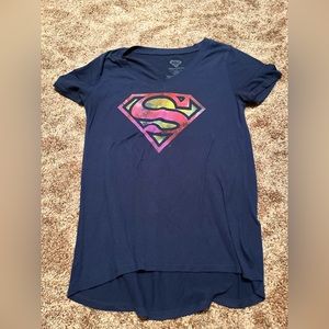 Size small, Superman T-shirt